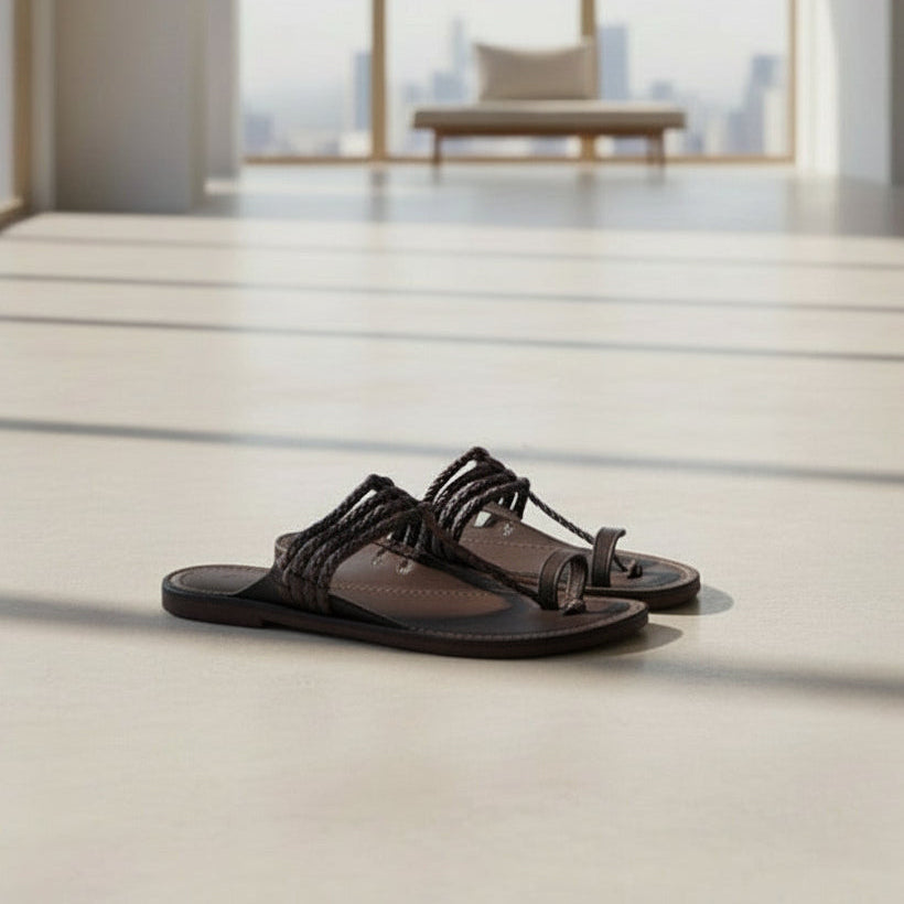 The Pointed Dark | Men | Leather Kolhapuri Chappal