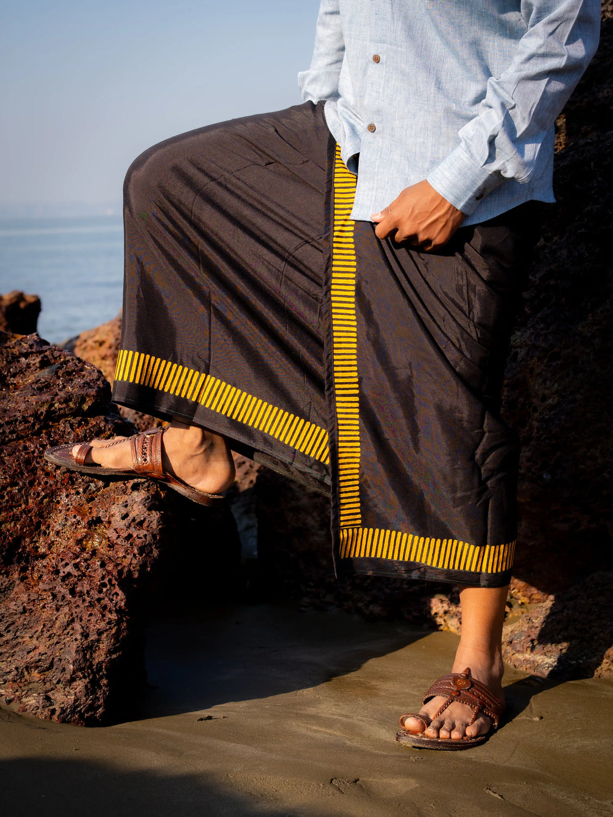 Kora Khaadi Dhoti - Lungi | Veshti | Pancha Wrap - Black and Yellow