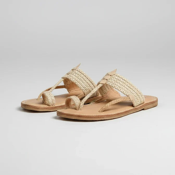 String Light | Leather Kolhapuri Chappal